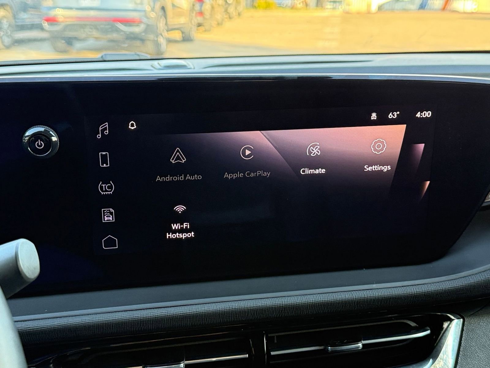 Used 2025 Buick Envista Sport Touring image 21