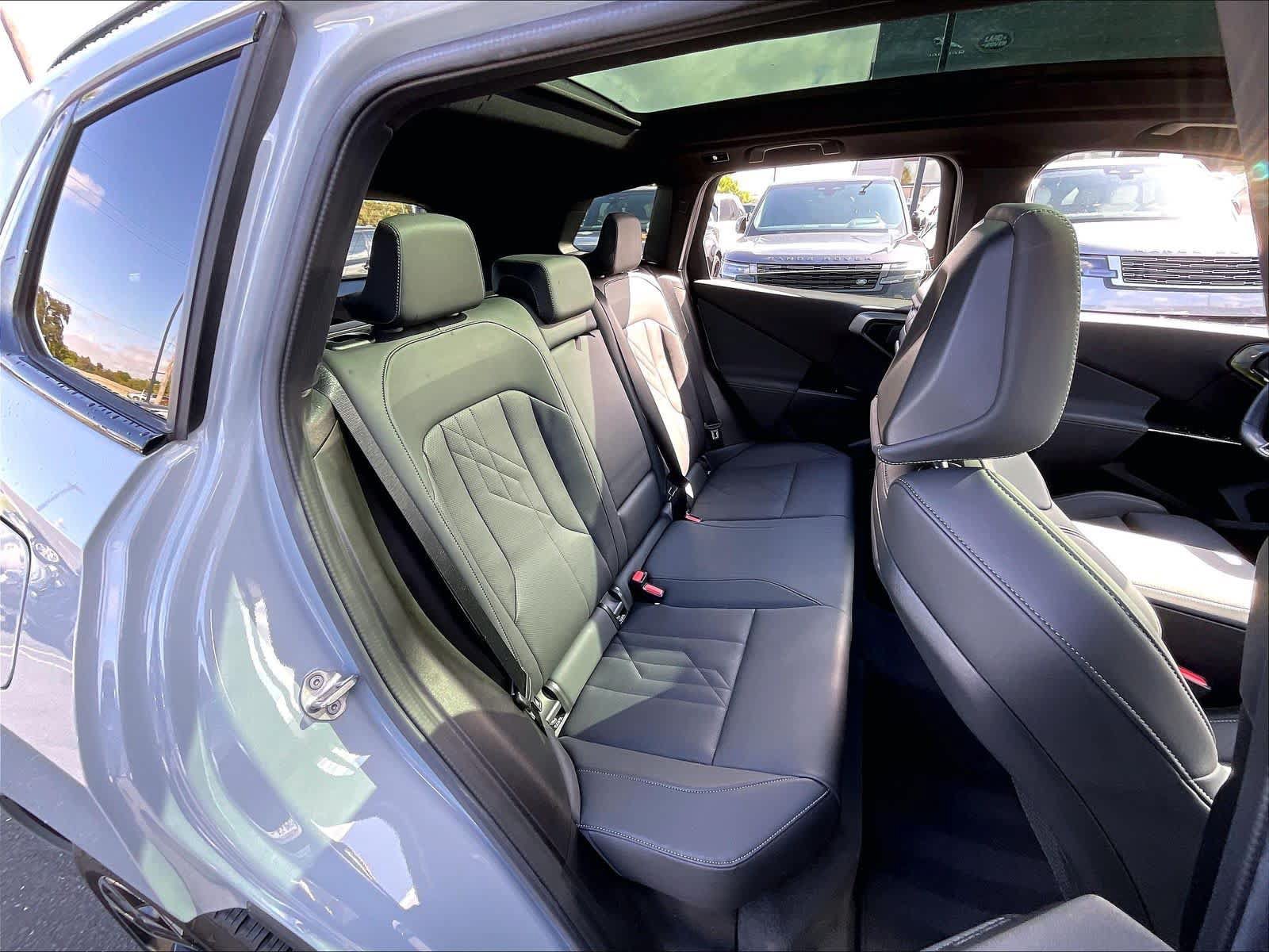 Used 2025 BMW X3 M50 w/ Premium Package AWD/4WD image 30