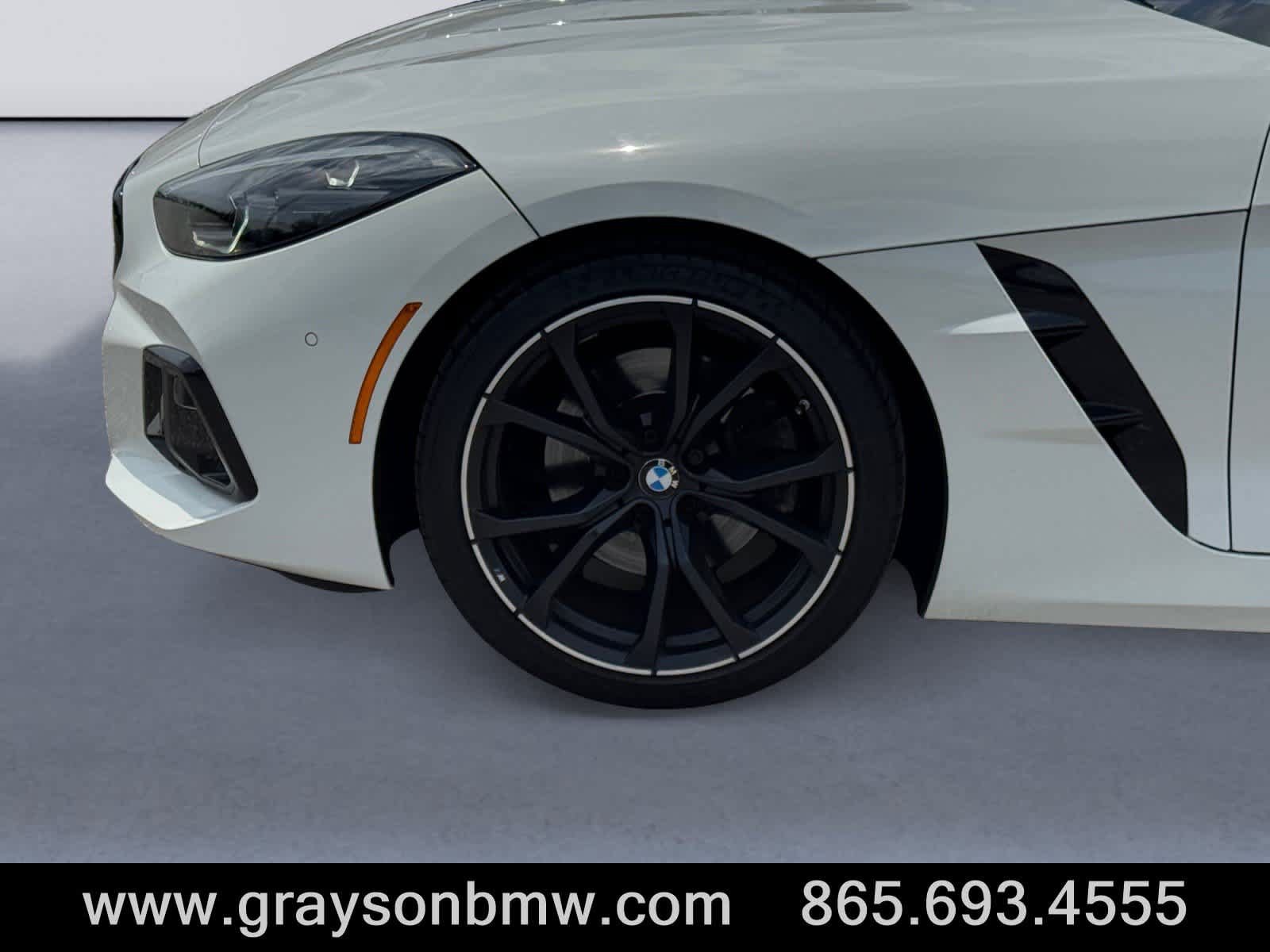 Used 2023 BMW Z4 sDrive30i w/ Premium Package RWD image 9