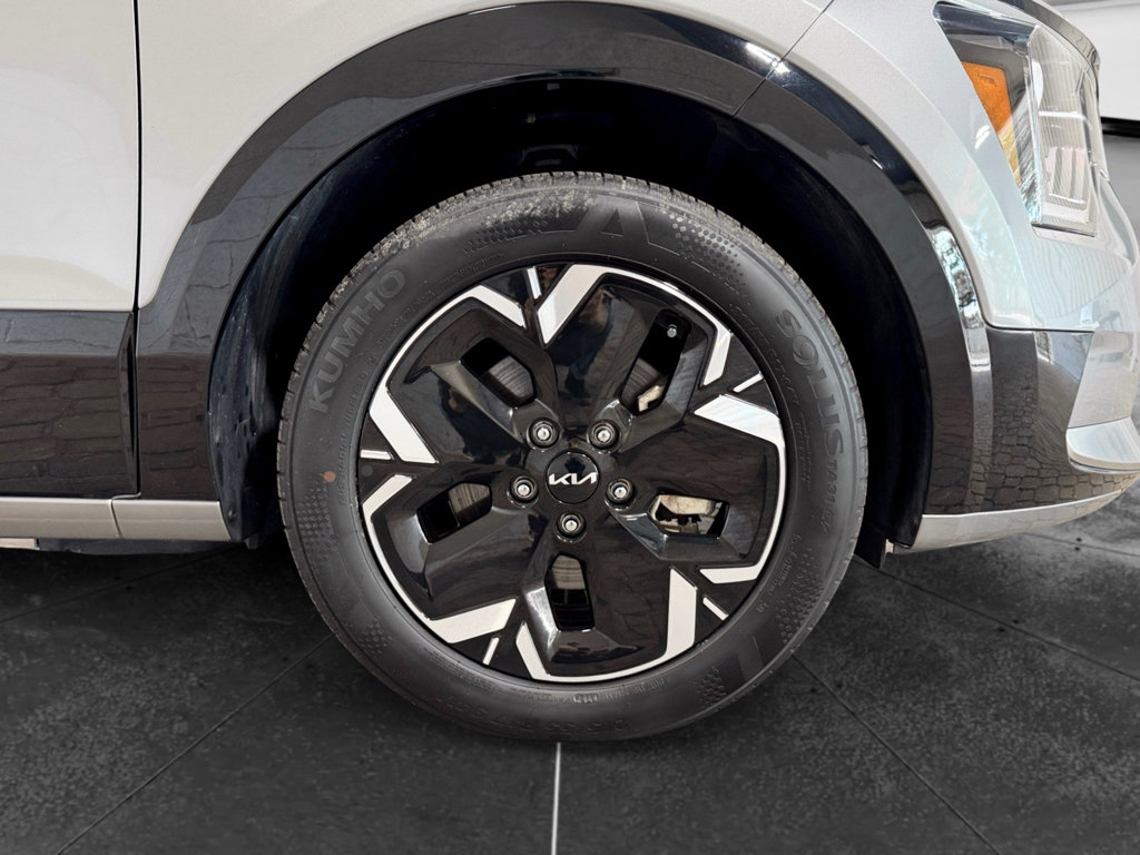 Used 2024 Kia Niro Wind FWD image 35