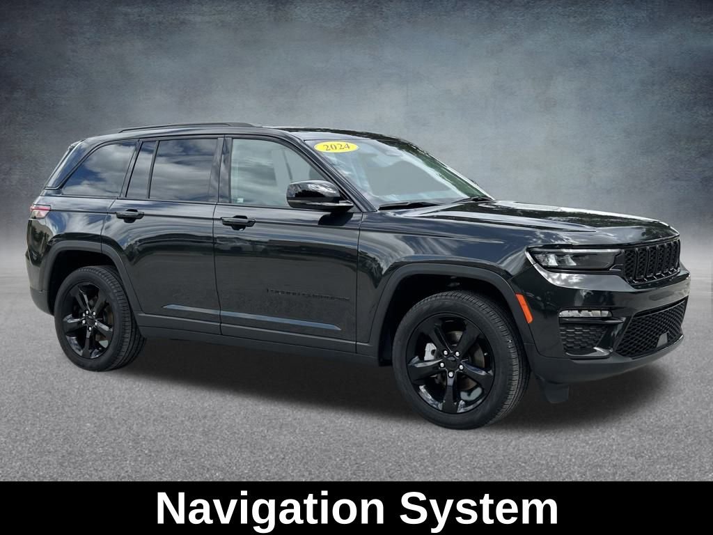 Used 2024 Jeep Grand Cherokee Limited w/ Black Appearance Package image 5