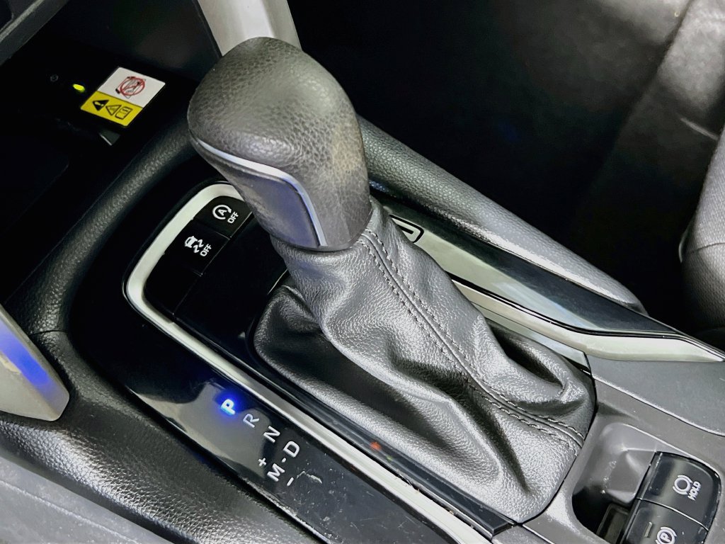 Used 2022 Toyota Corolla Cross LE w/ Moonroof Package FWD image 20
