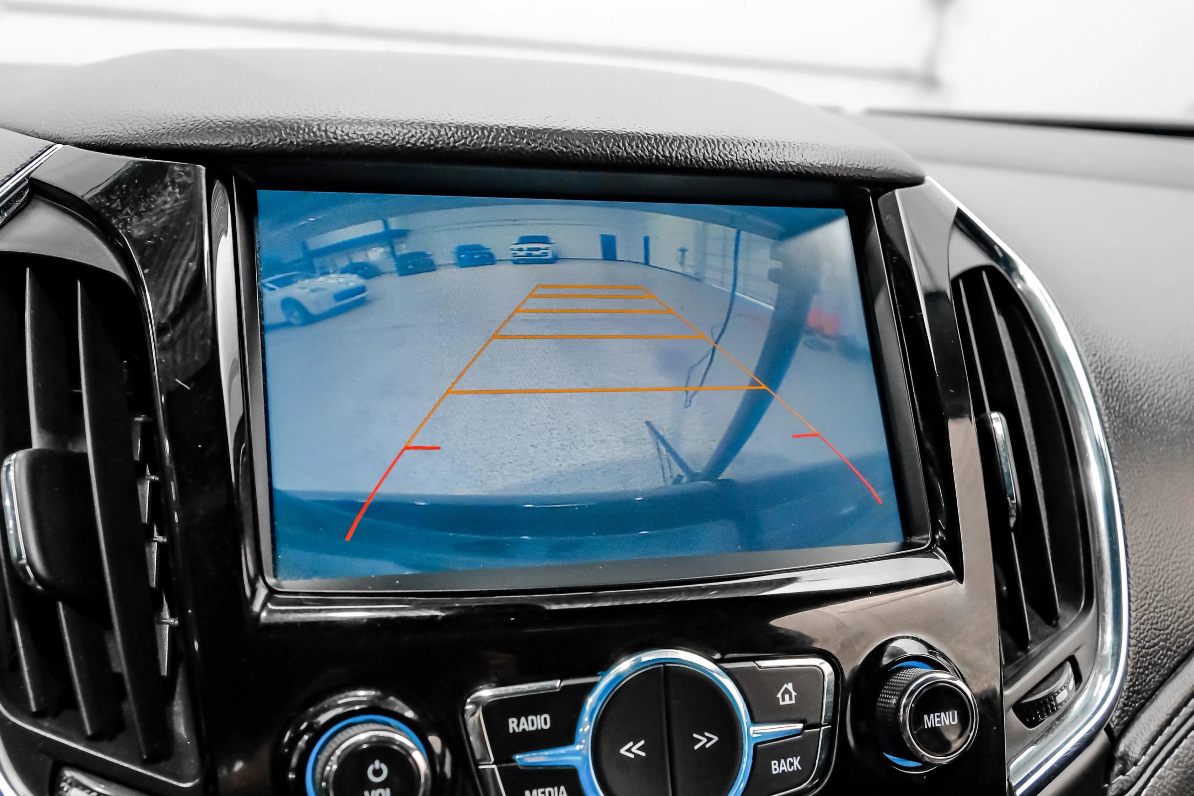 Used 2016 Chevrolet Cruze Premier image 24