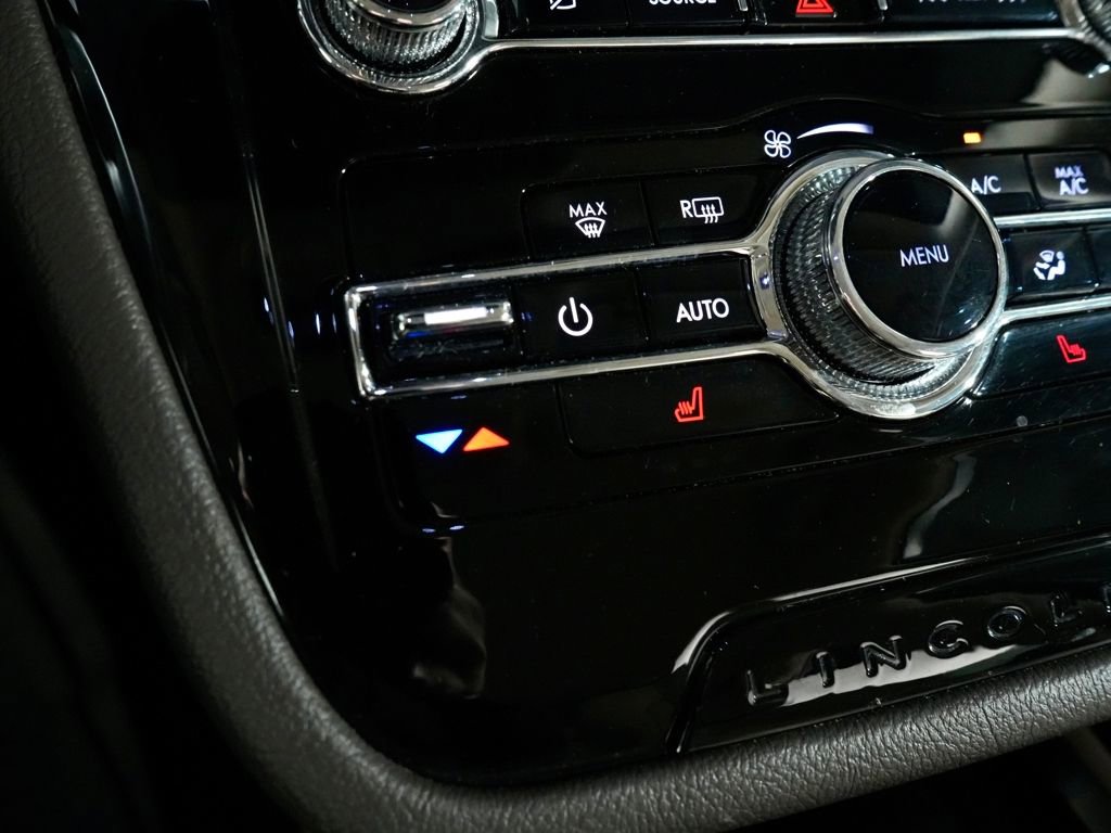 Used 2022 Lincoln Corsair FWD image 21