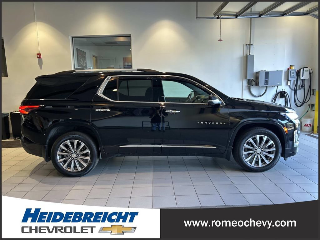 Used 2023 Chevrolet Traverse Premier w/ LPO, Floor Liner Package AWD/4WD image 2