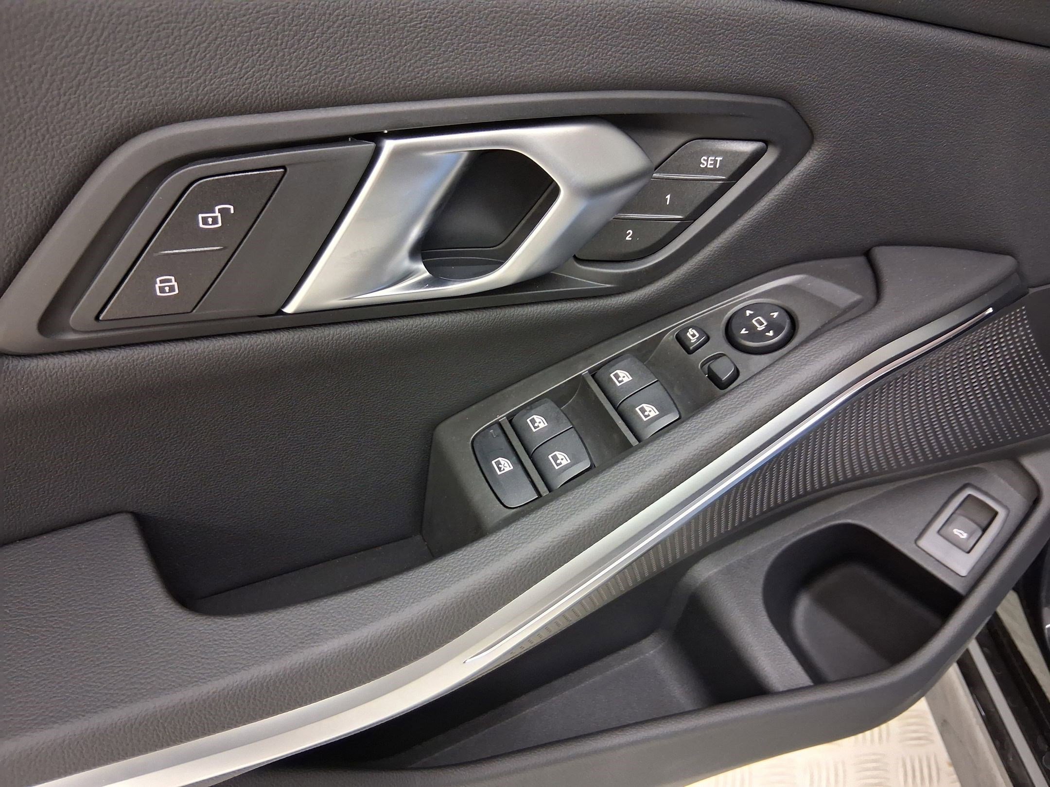 New 2026 BMW 330i Sedan w/ Convenience Package image 22