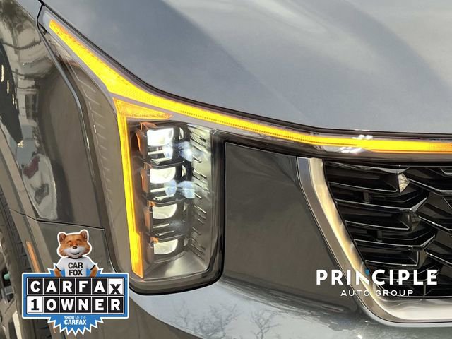 Used 2024 Kia Sorento S w/ Panoramic Sunroof Package image 9