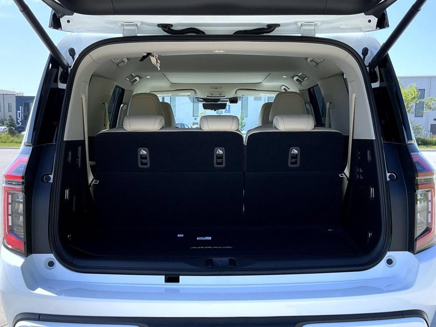New 2026 Nissan Armada Platinum Reserve AWD/4WD image 24
