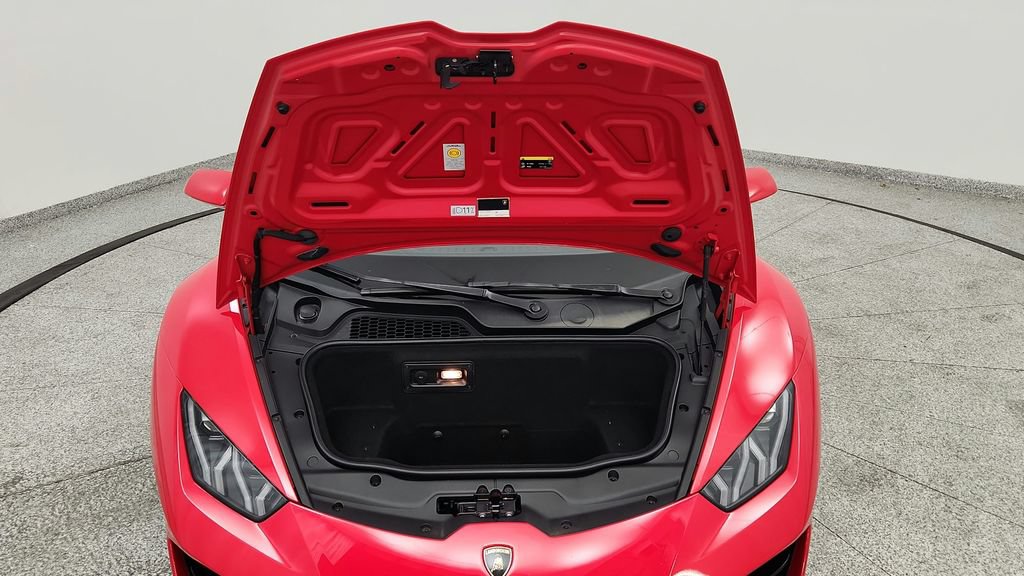Used 2017 Lamborghini Huracan LP 580-2 RWD image 14