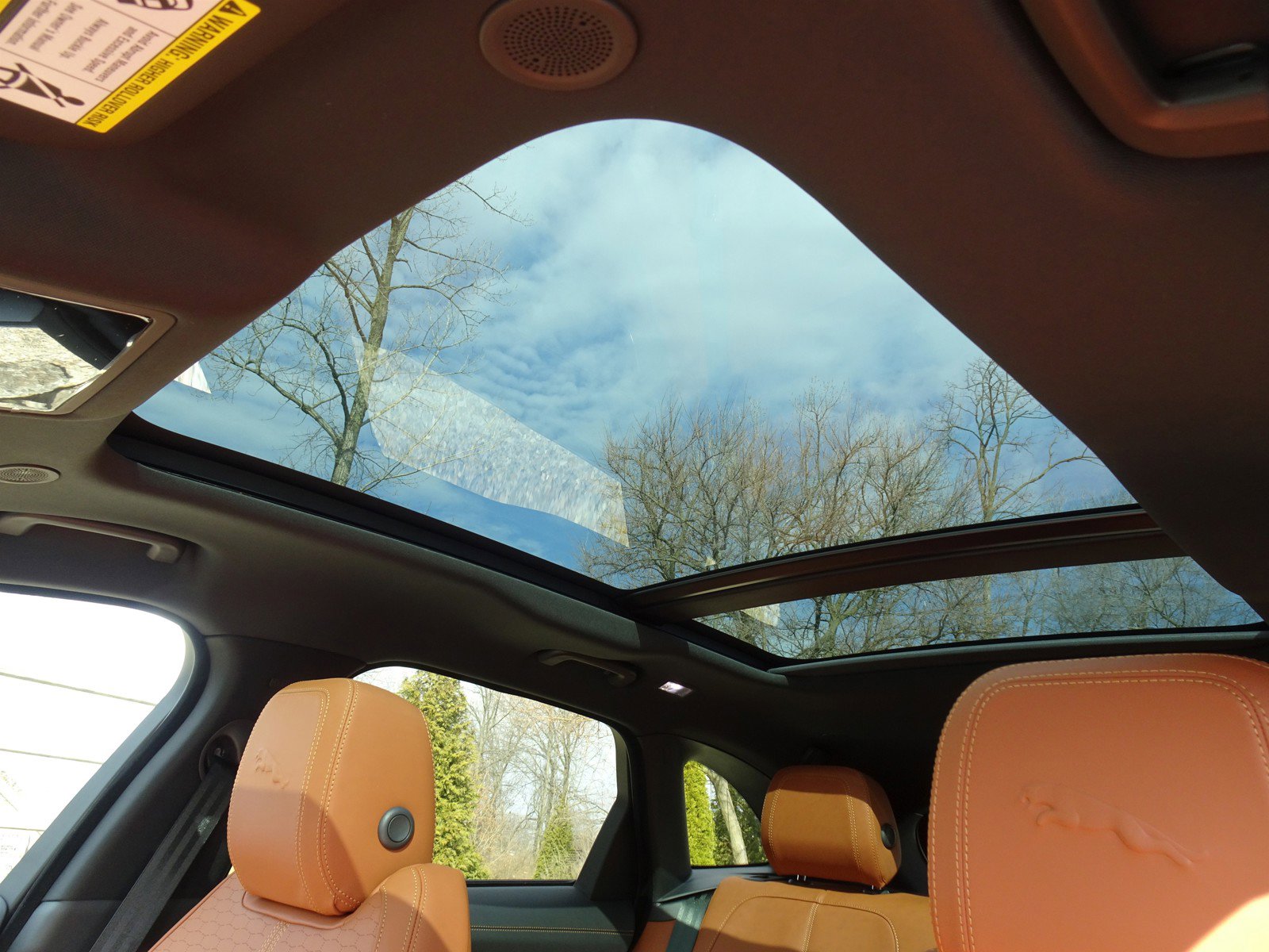 New 2025 Jaguar F-PACE R-Dynamic S image 5