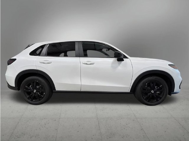 New 2027 Honda HR-V Sport image 8