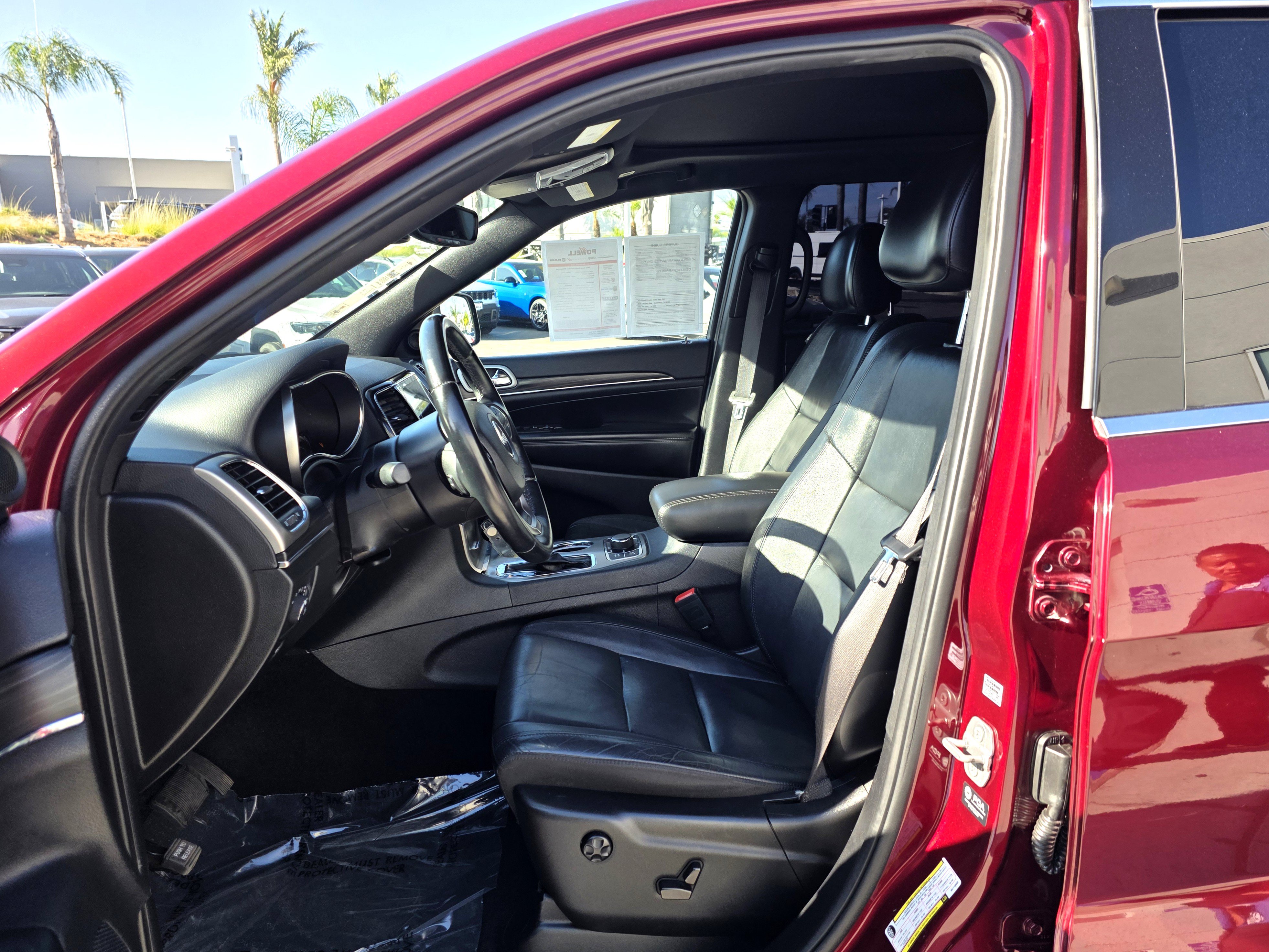 Used 2022 Jeep Grand Cherokee Limited AWD/4WD image 10