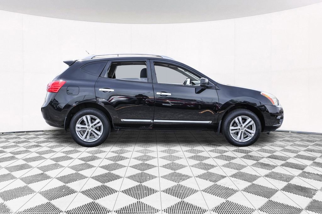 Used 2012 Nissan Rogue SV w/ Premium Pkg image 13