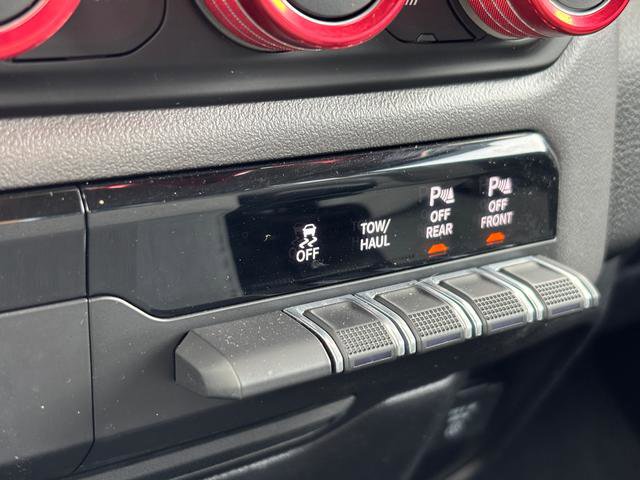 Used 2019 RAM 1500 Big Horn image 23