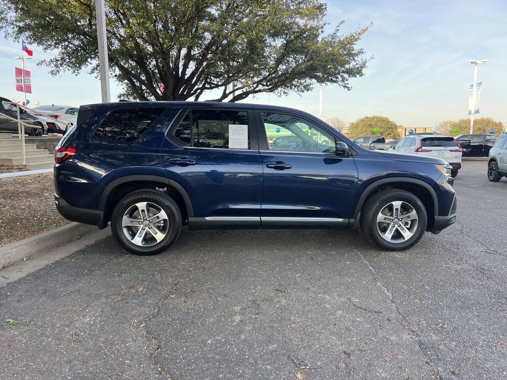 Used 2025 Honda Pilot EX-L image 8