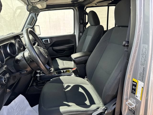 Used 2021 Jeep Gladiator Sport AWD/4WD image 9