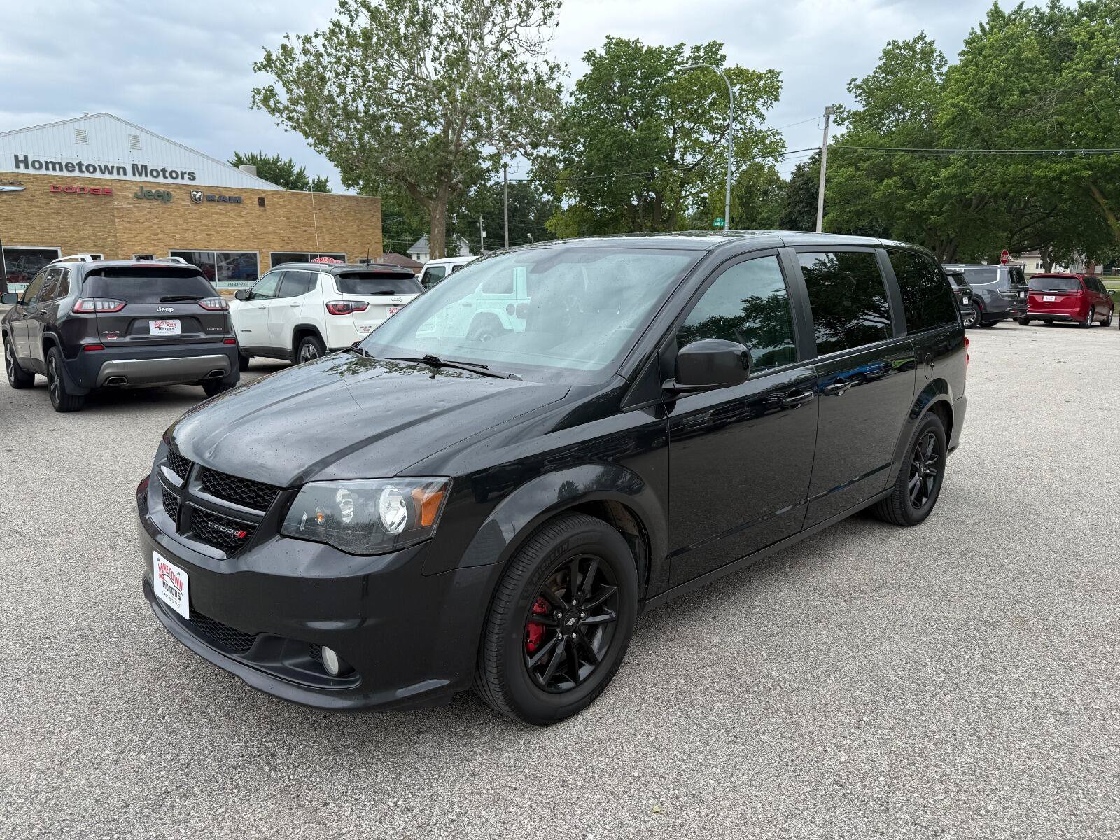 Used 2020 Dodge Grand Caravan GT FWD image 1
