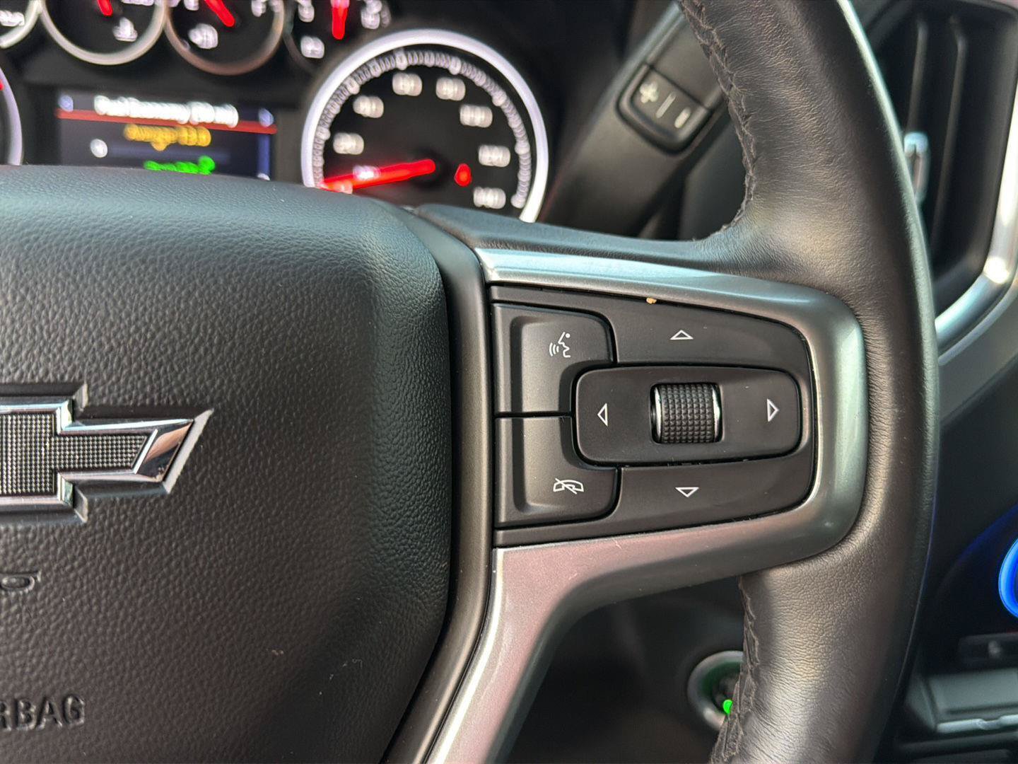 Used 2022 Chevrolet Silverado 1500 RST AWD/4WD image 22