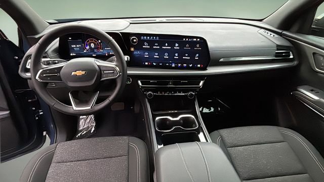 Used 2026 Chevrolet Traverse LT w/ Driver Confidence Package image 16