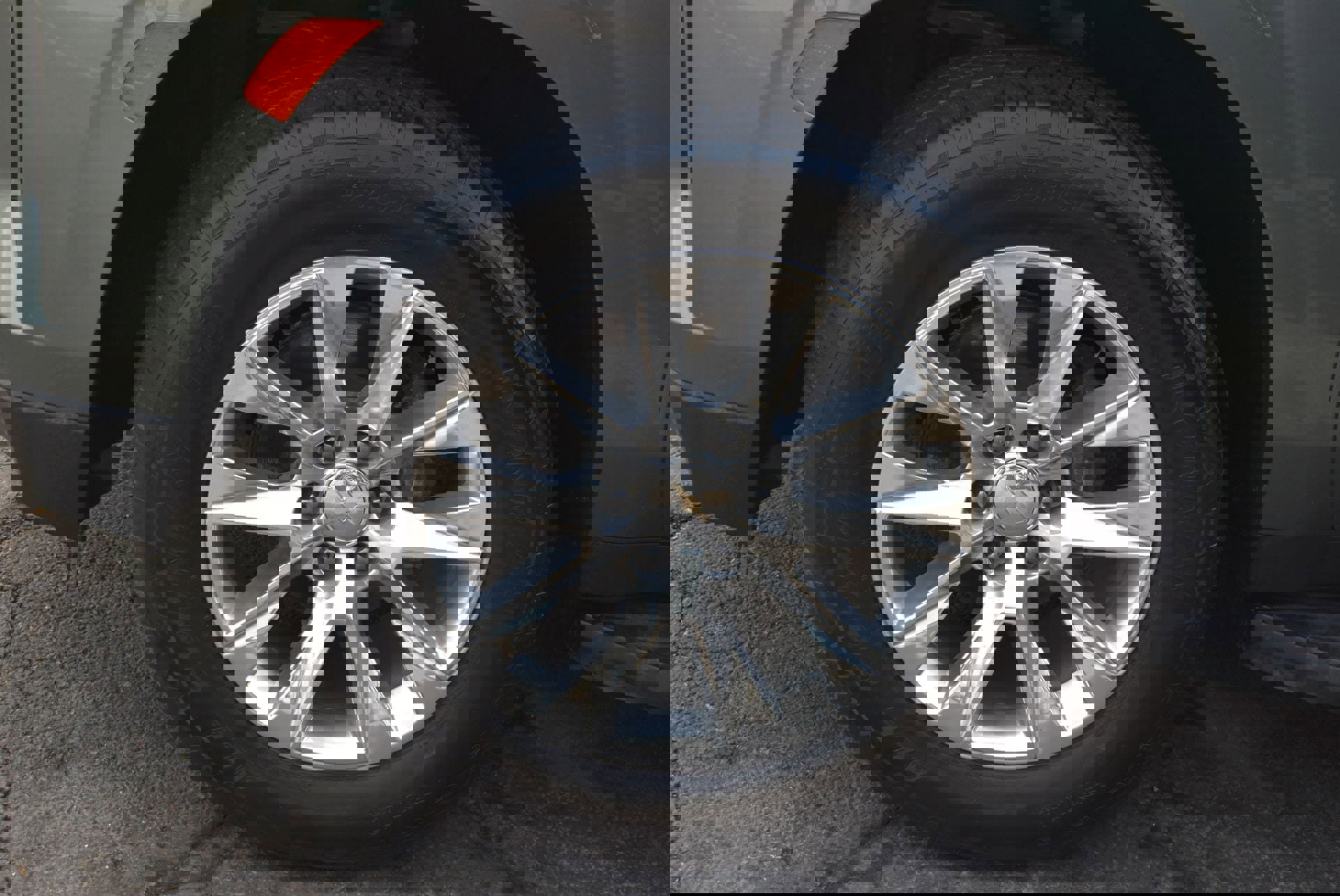 Used 2023 Chevrolet Tahoe Premier image 8