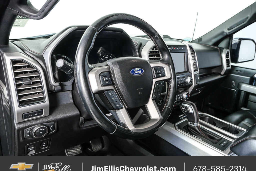 Used 2018 Ford F150 Platinum w/ Equipment Group 701A Luxury image 4