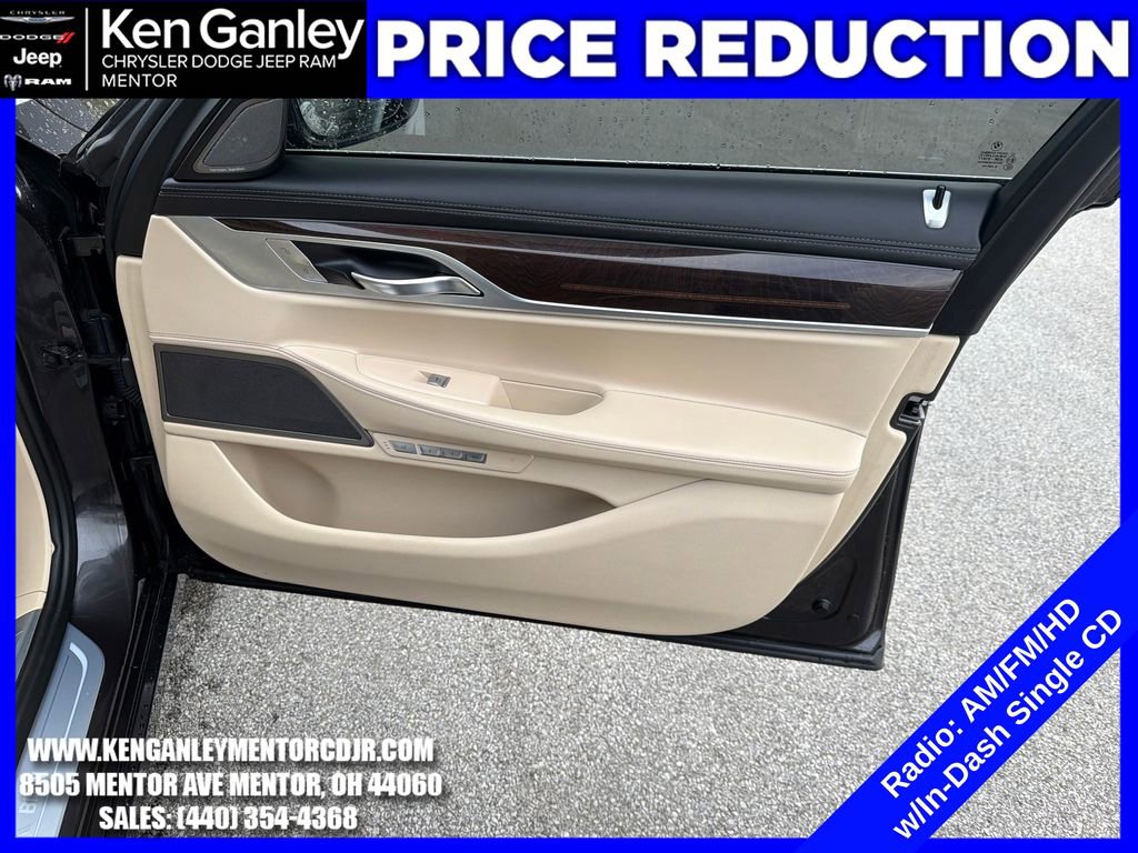 Used 2017 BMW 750i xDrive AWD/4WD image 24