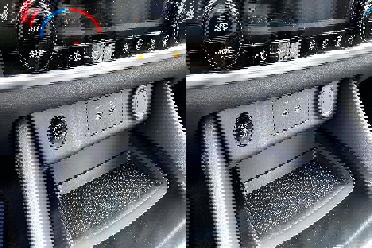 New 2026 Nissan Rogue SV image 18