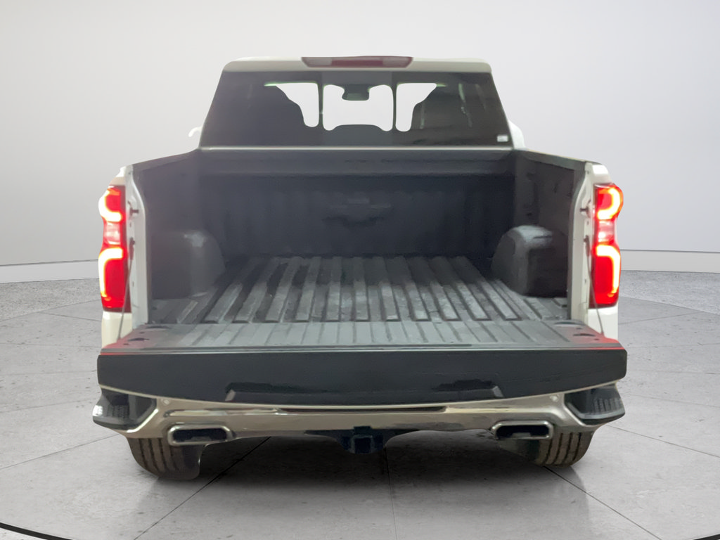 Certified 2022 Chevrolet Silverado 1500 LTZ w/ LTZ Convenience Package II AWD/4WD image 19