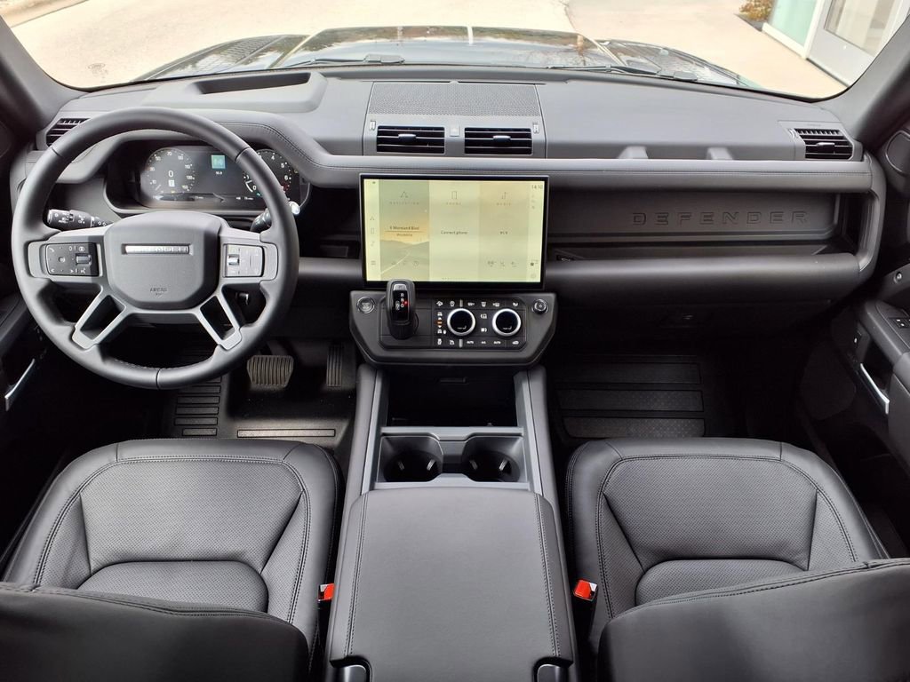 New 2026 Land Rover Defender 130 X-Dynamic SE AWD/4WD image 9