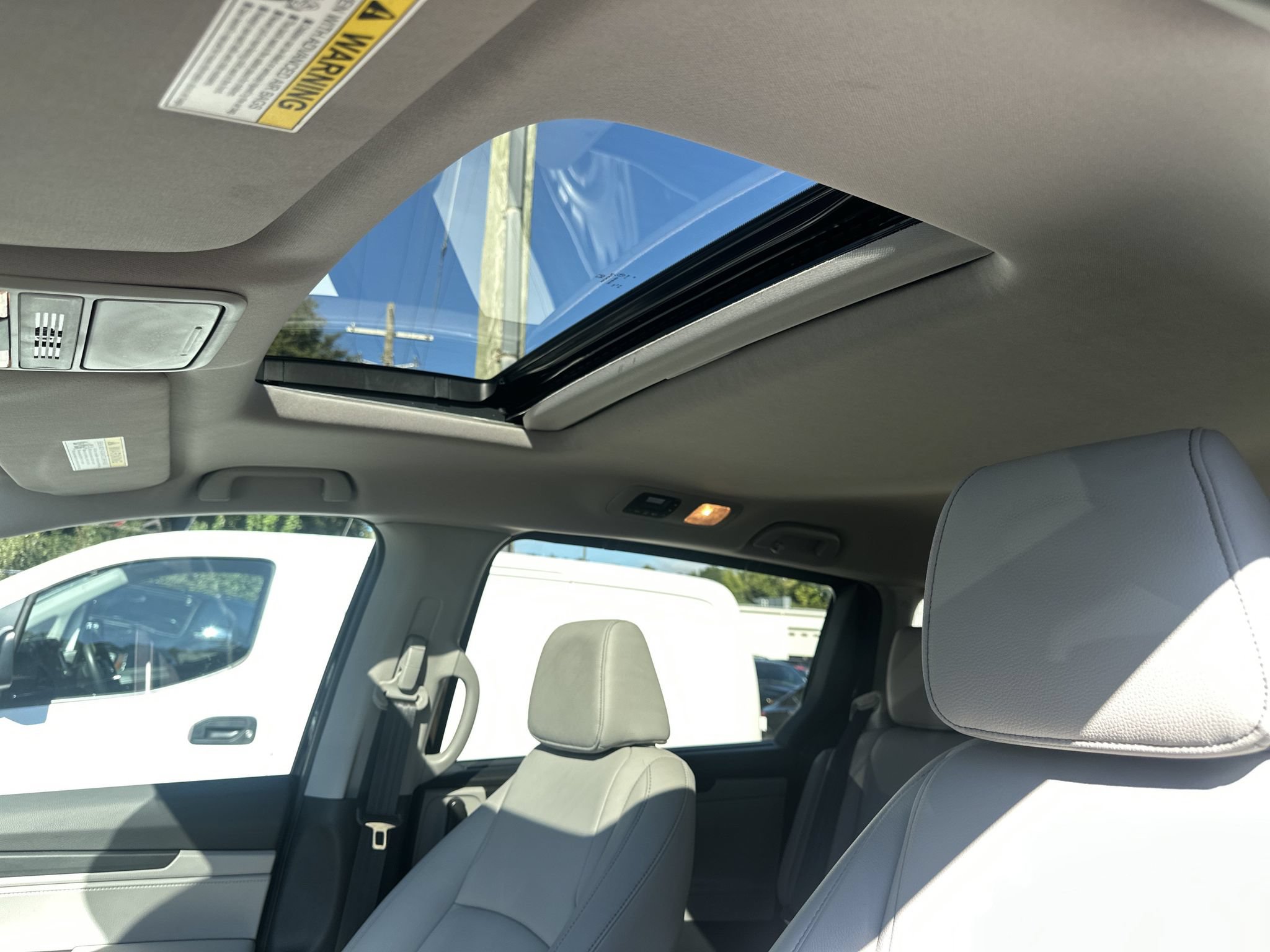 Used 2024 Honda Odyssey EX-L image 30