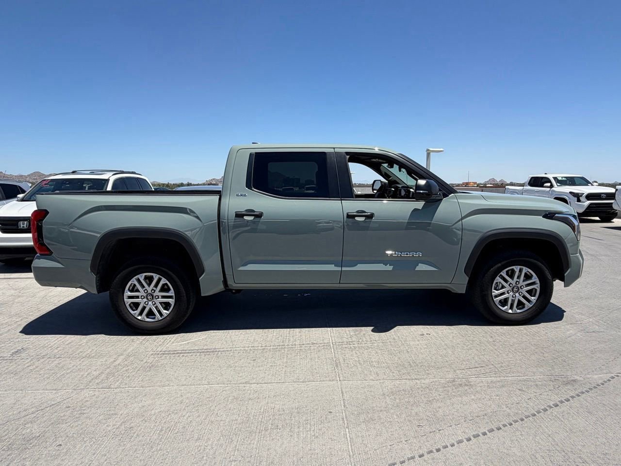 Used 2025 Toyota Tundra SR5 w/ SR5 Convenience Package AWD/4WD image 3