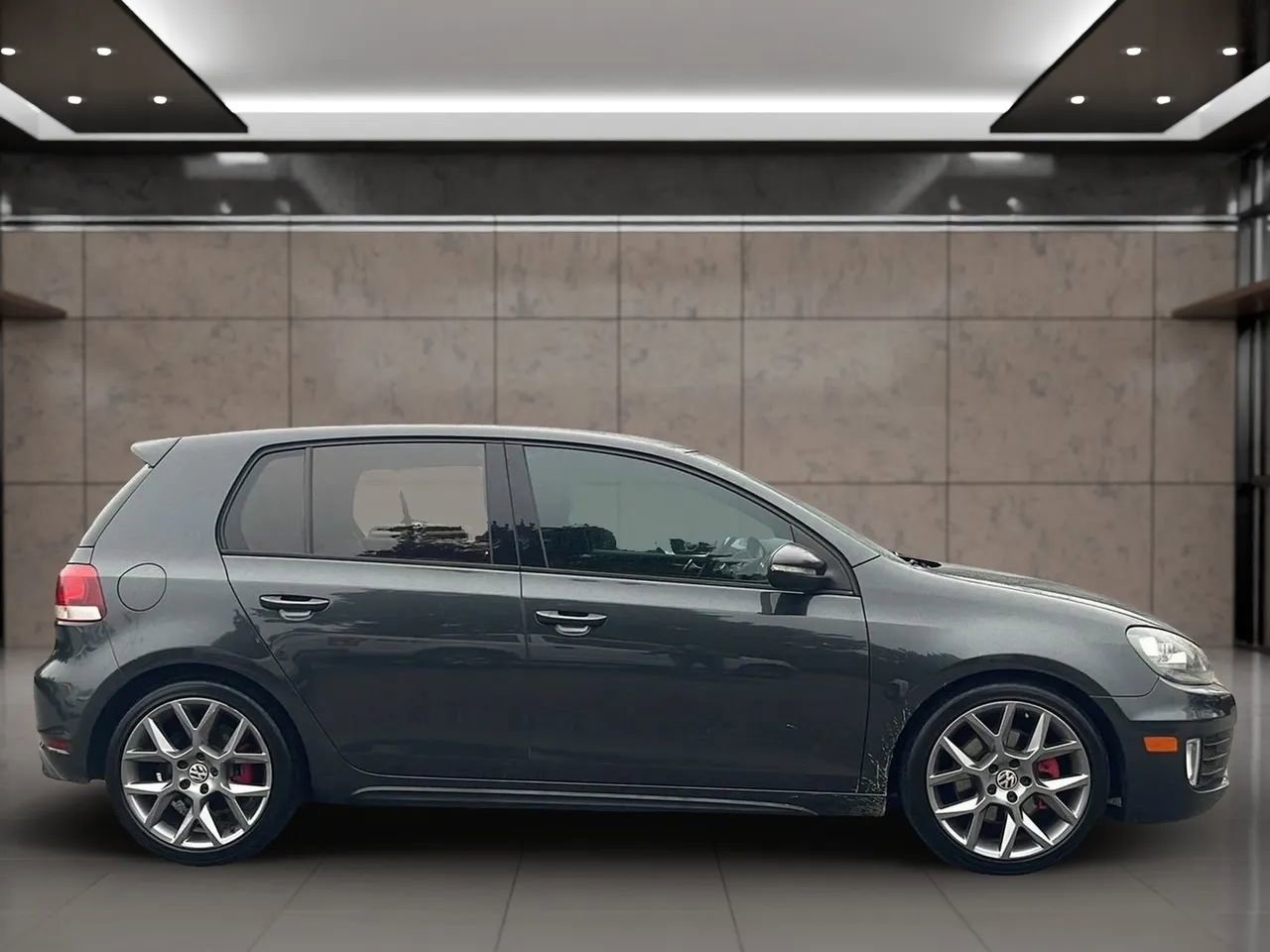 Used 2014 Volkswagen GTI Driver's Edition image 4