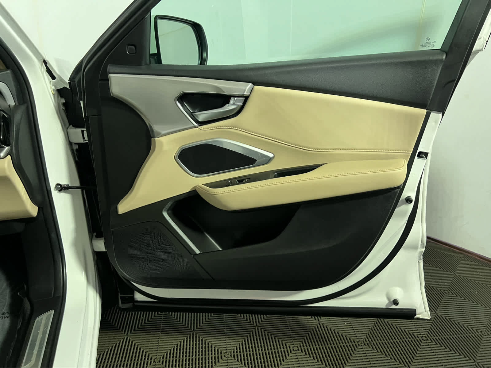 Certified 2023 Acura RDX AWD image 31