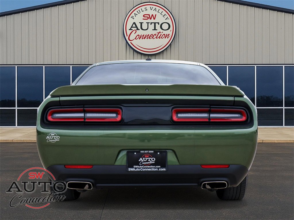 Used 2019 Dodge Challenger SXT image 6