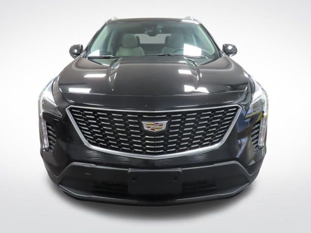 Certified 2023 Cadillac XT4 Luxury w/ Cold Weather Package AWD/4WD image 9