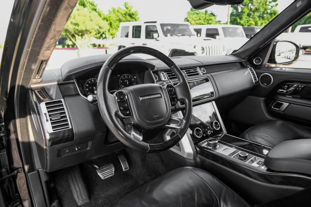 Used 2020 Land Rover Range Rover Autobiography AWD/4WD image 12