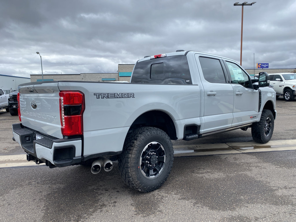 New 2026 Ford F350 4x4 Crew Cab Super Duty image 24