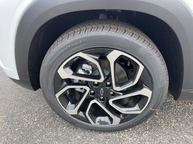 New 2026 Chevrolet Trax RS w/ Sunroof Package FWD image 10