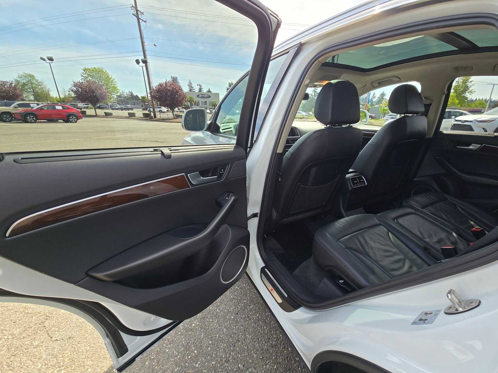 Used 2012 Audi Q5 3.2 Prestige AWD/4WD image 16