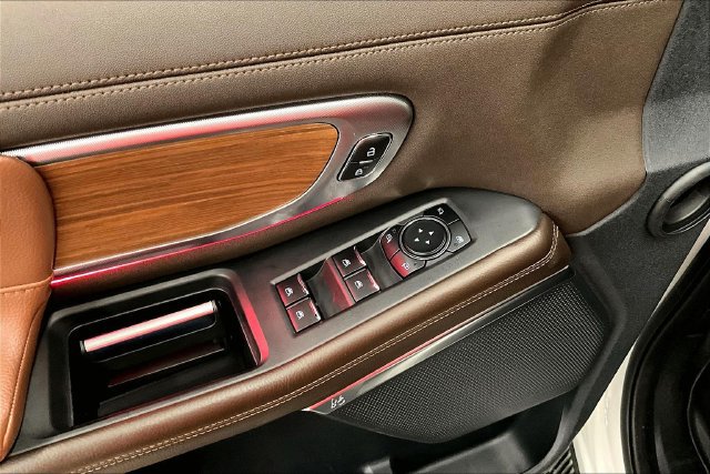 Used 2025 Ford Expedition King Ranch AWD/4WD image 33