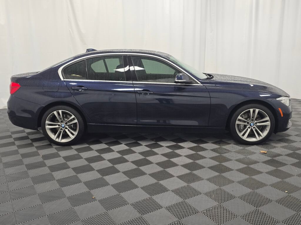 Used 2017 BMW 340i xDrive Sedan image 5