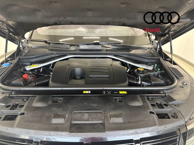 Used 2023 Land Rover Range Rover Sport SE Dynamic image 5