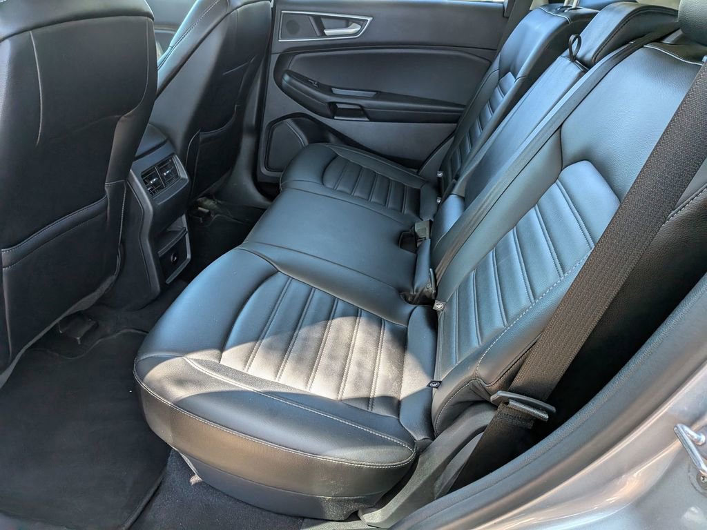 Used 2024 Ford Edge SEL image 23