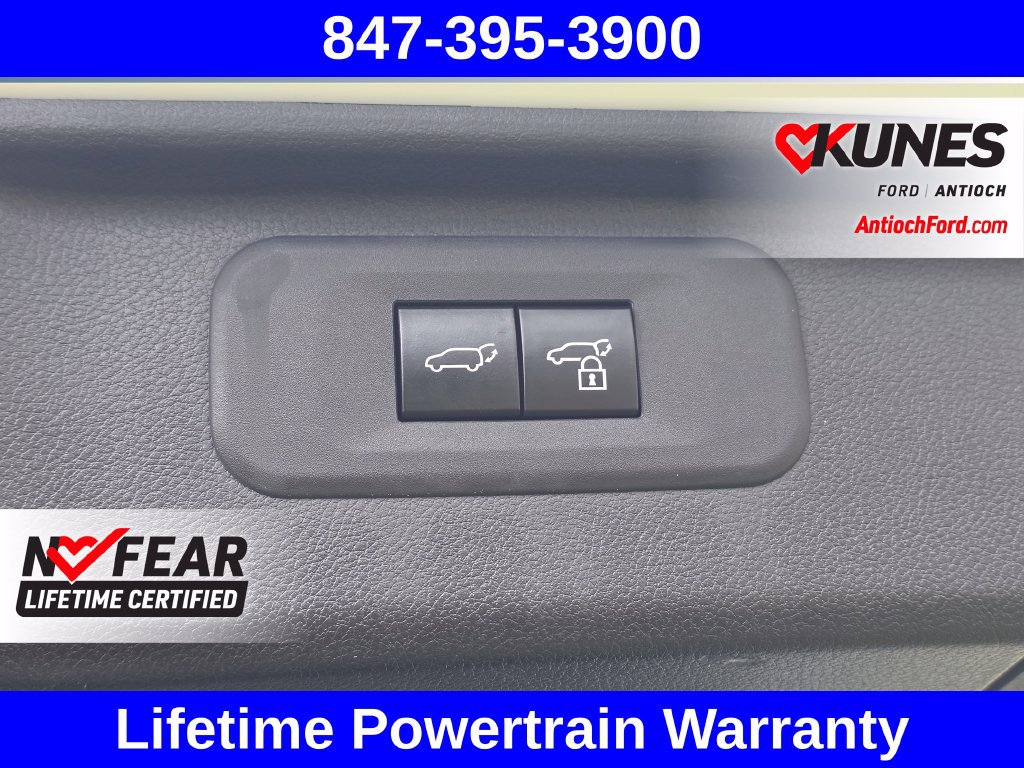 Used 2024 Toyota Grand Highlander AWD image 33