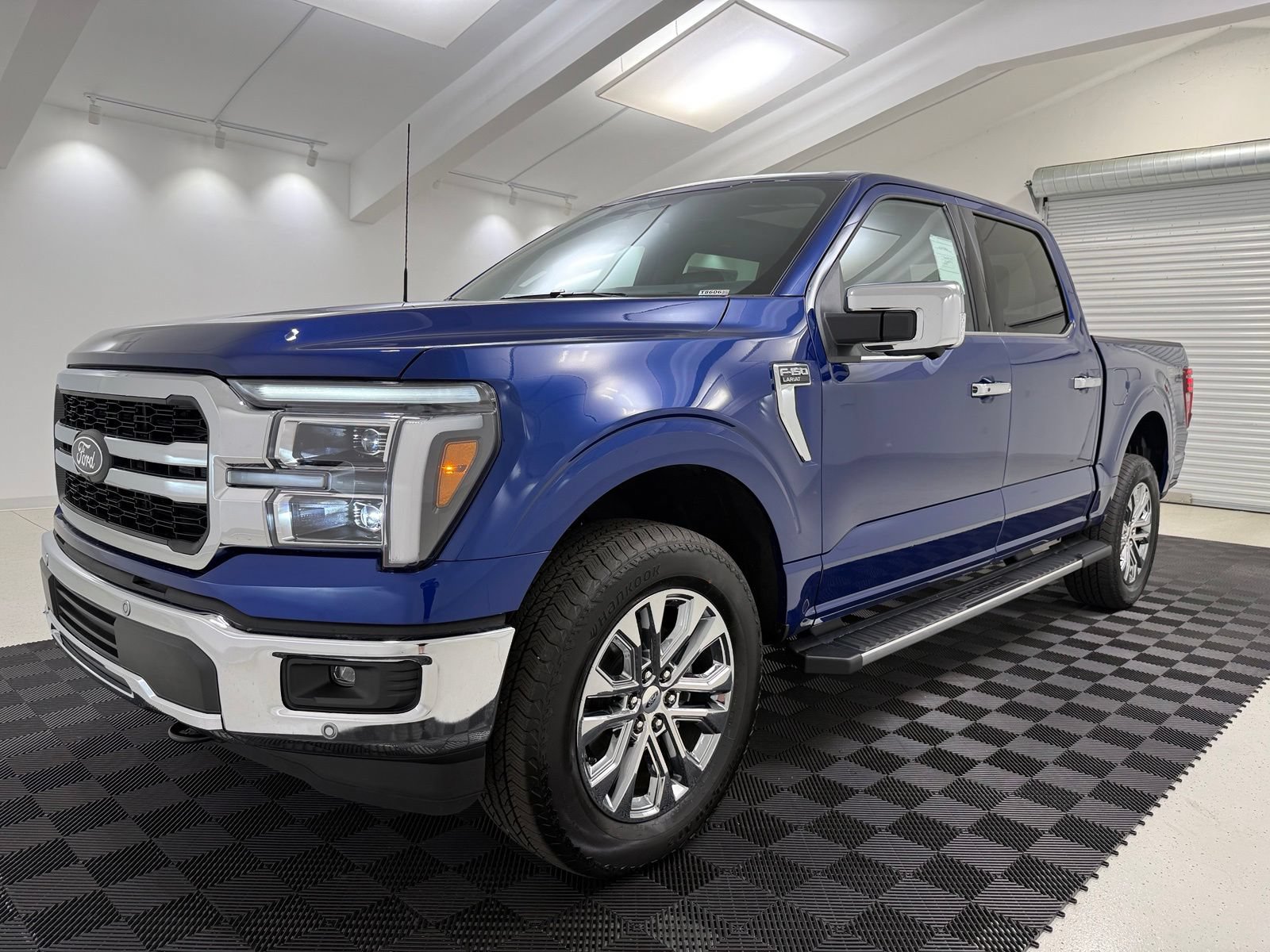 New 2026 Ford F150 Lariat w/ Equipment Group 502A High AWD/4WD image 3