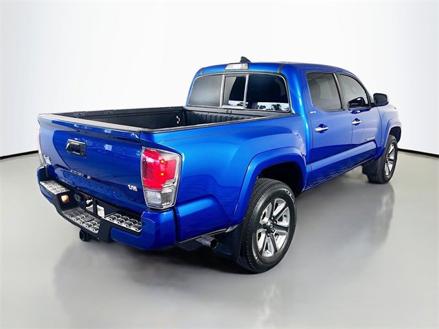 Used 2016 Toyota Tacoma Limited image 7