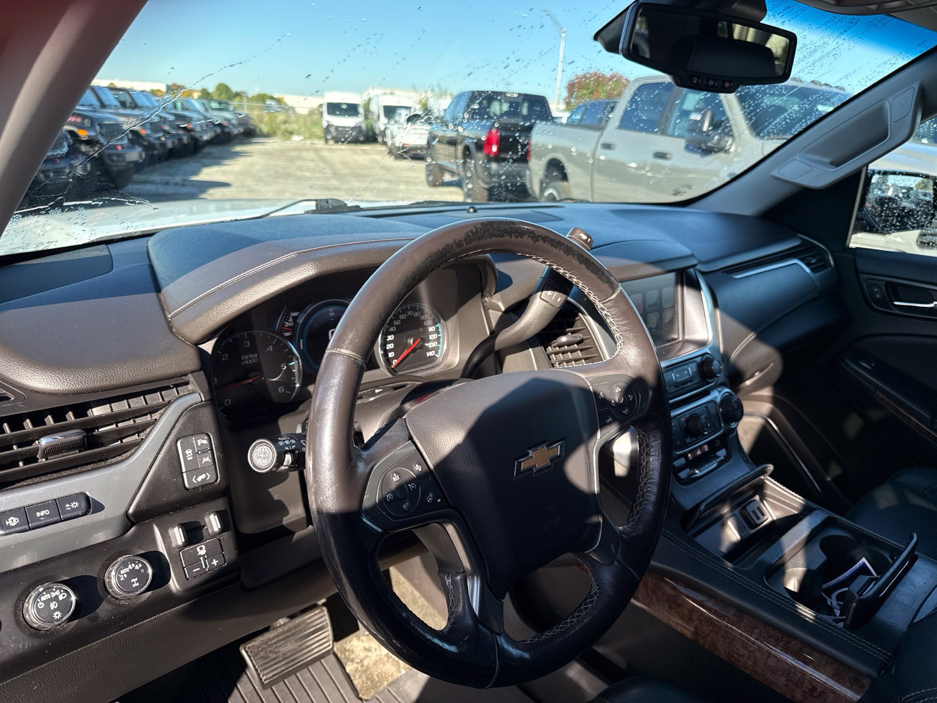 Used 2018 Chevrolet Tahoe Premier AWD/4WD image 10