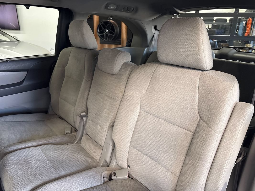 Used 2016 Honda Odyssey EX image 39