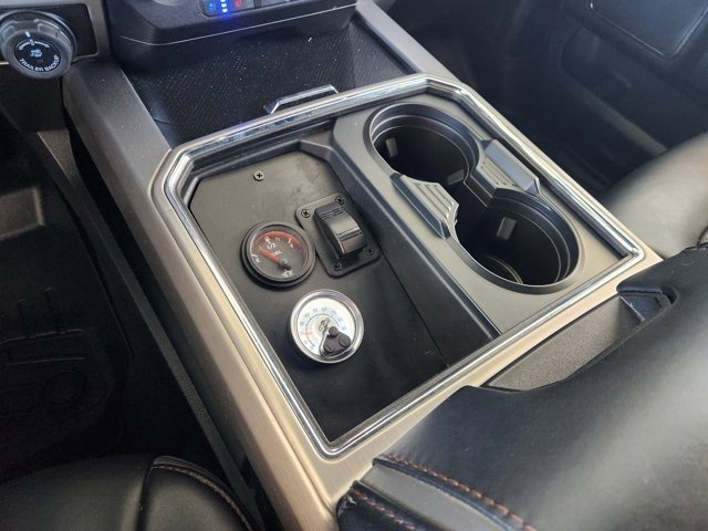 Used 2021 Ford F450 Platinum w/ FX4 Off-Road Package image 24