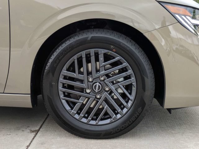 New 2026 Nissan Sentra SV w/ SV Convenience Package FWD image 12